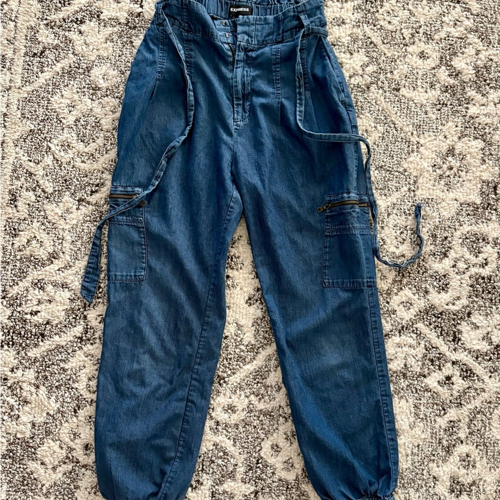 Express Jogger Blue Jeans with Cargo Pockets and Elastic Waist - gently used - Picture 3 of 7